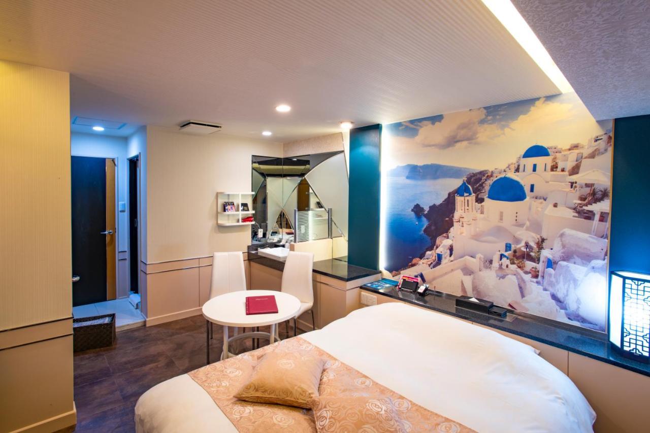 Hotel Apricot (Adults Only) Hirošima Exteriér fotografie